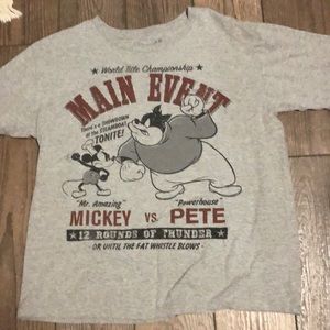 Men’s Disney shirt
